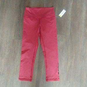 SoulCycle Legend Capri with Soul Star - BNWT - M